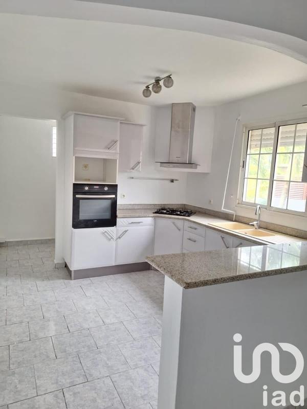 Maison - 252 m² - 5 pièces