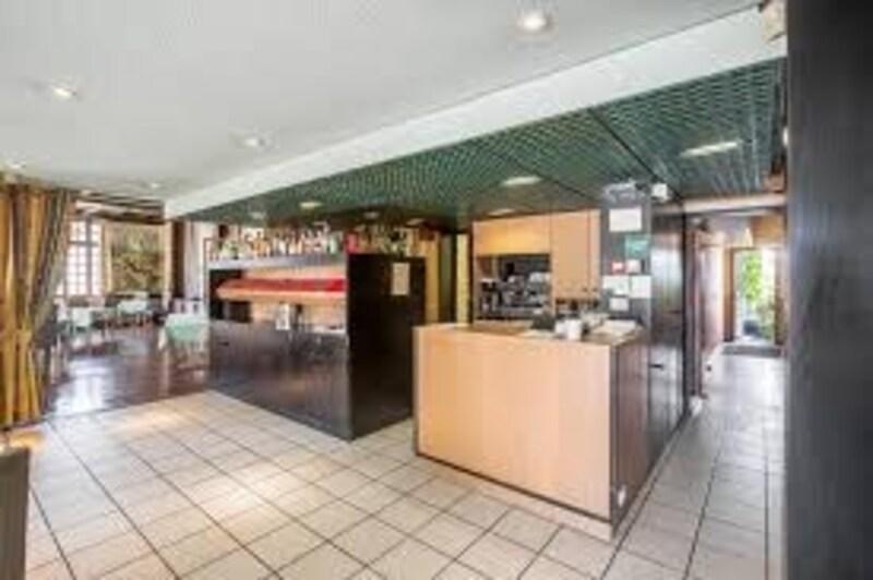 Fonds de commerce - 360 m²