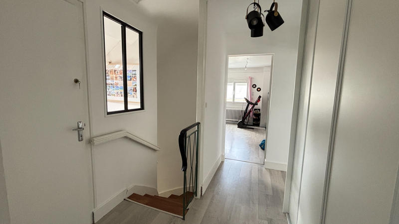 Maison - 127 m² - 6 pièces