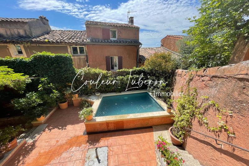 Maison de village - 239 m² - 8 pièces