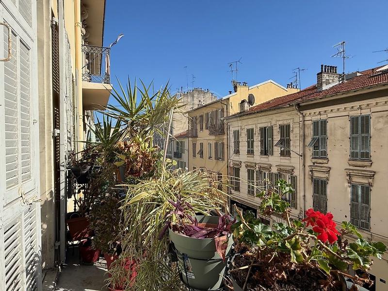 Appartement - 93 m² - 4 pièces