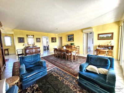 Appartement - 114 m² - 5 pièces