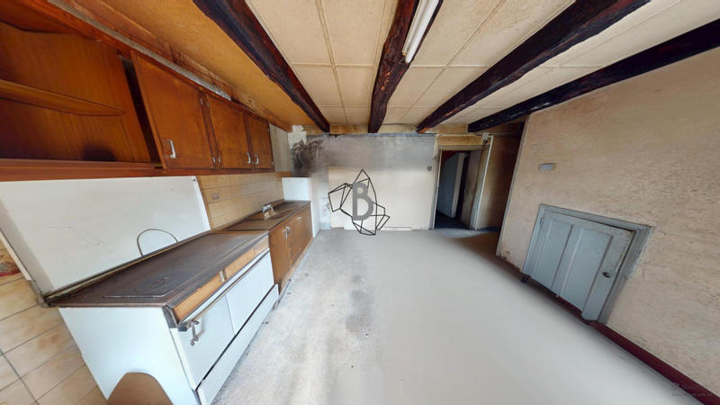 Maison - 64 m² - 4 pièces