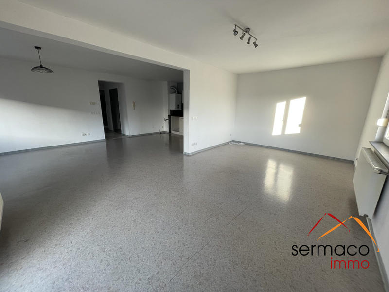 Appartement - 95 m² - 3 pièces