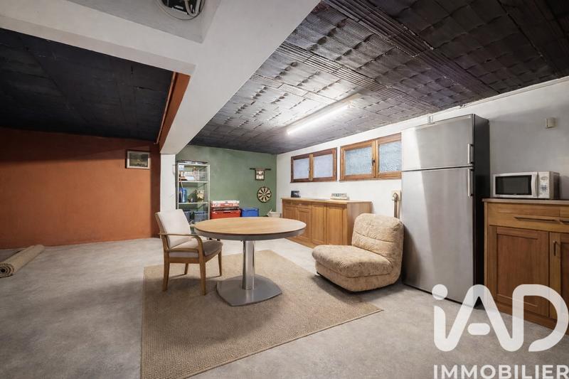 Maison - 145 m² - 8 pièces