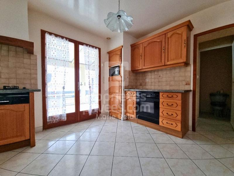 Maison - 176 m² - 7 pièces