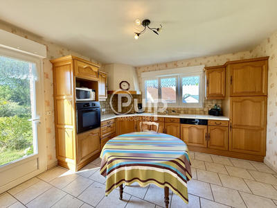 Maison - 106 m² - 6 pièces