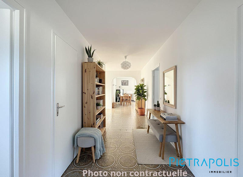 Appartement - 121 m² - 5 pièces