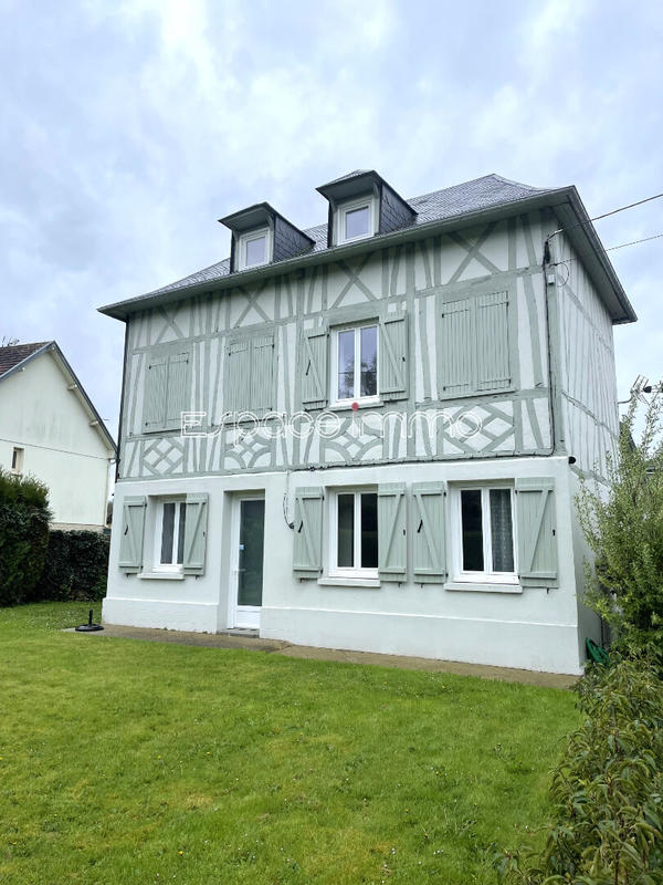 Maison - 118 m² - 6 pièces