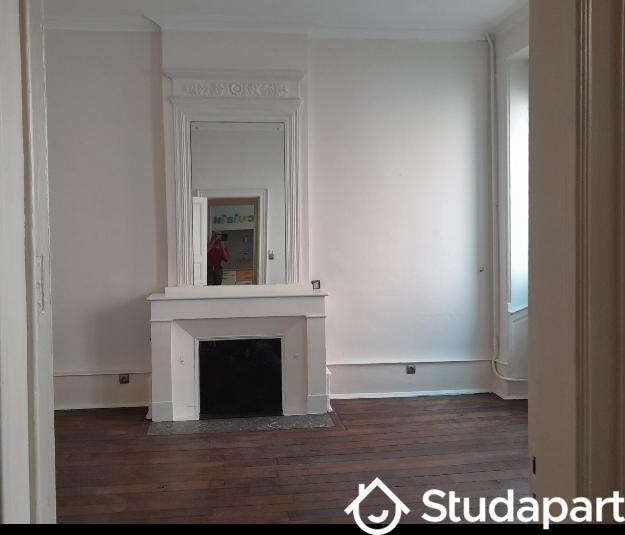 Chambre - 15 m² - 1 pièce