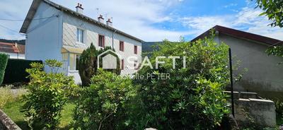 Maison - 99 m² - 5 pièces