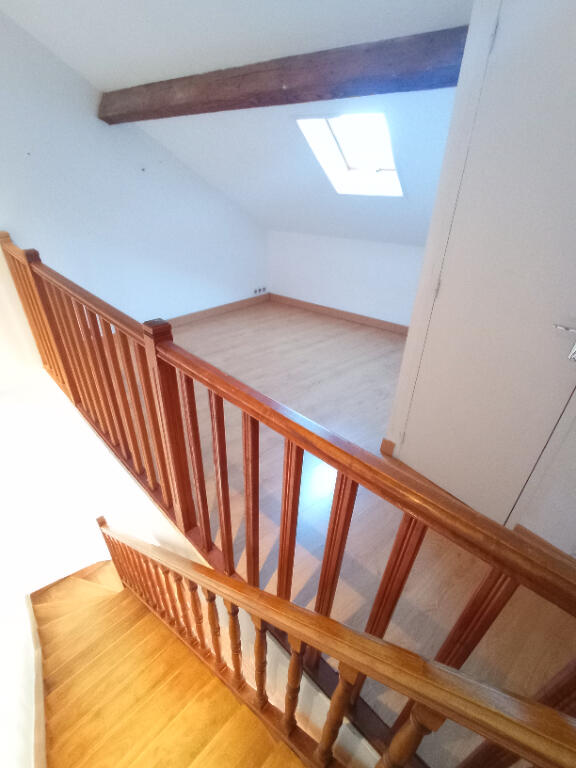 Appartement - 180 m² - 5 pièces