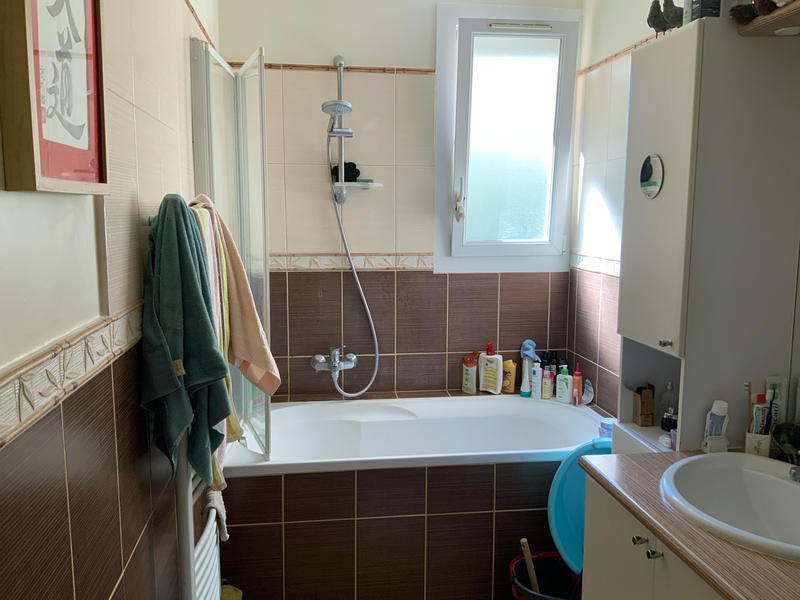 Appartement - 64 m² - 2 pièces