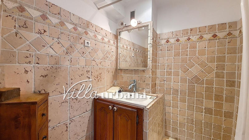 Appartement - 80 m² - 5 pièces