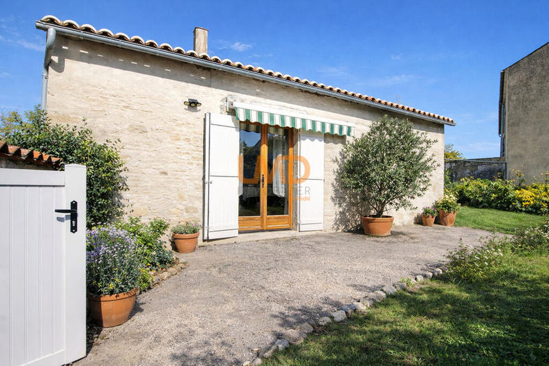 Maison - 96 m² - 4 pièces