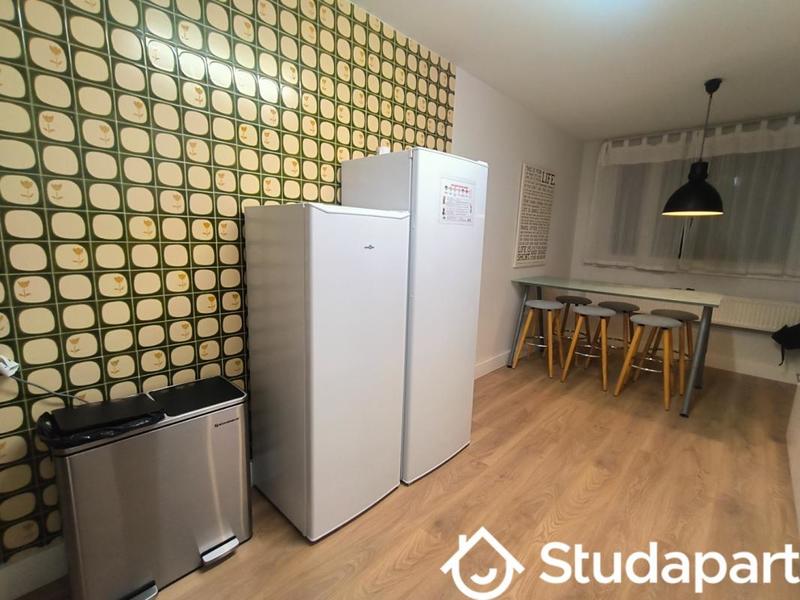 Chambre - 9 m² - 1 pièce