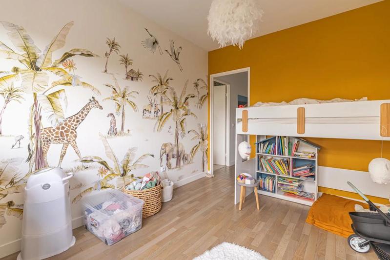 Appartement - 100 m² - 4 pièces