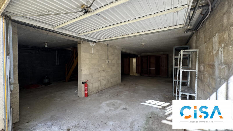 Maison - 80 m² - 5 pièces