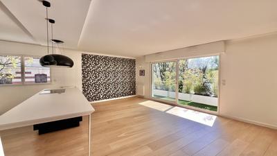 Appartement - 166 m² - 7 pièces