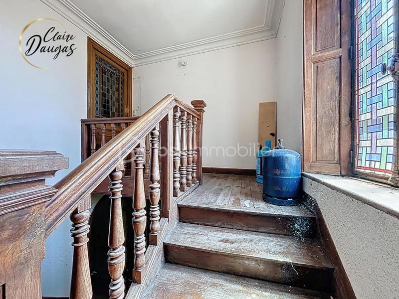 Immeuble - 396 m² - 23 pièces