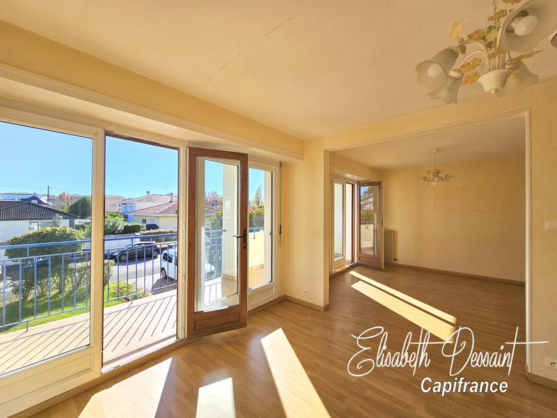 Appartement - 85 m² - 4 pièces