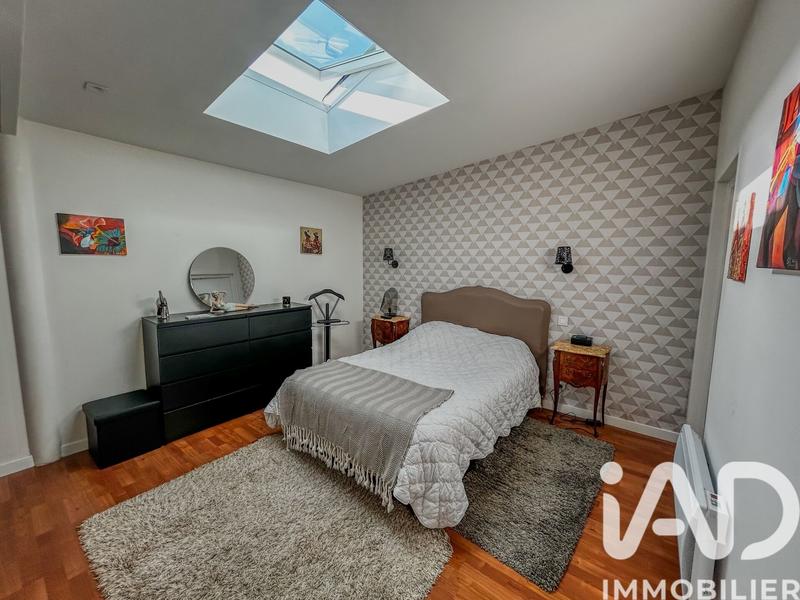 Maison - 195 m² - 5 pièces