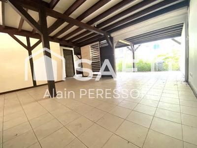 Maison - 150 m² - 5 pièces