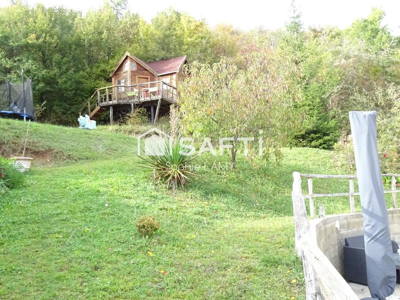 Maison - 111 m² - 4 pièces