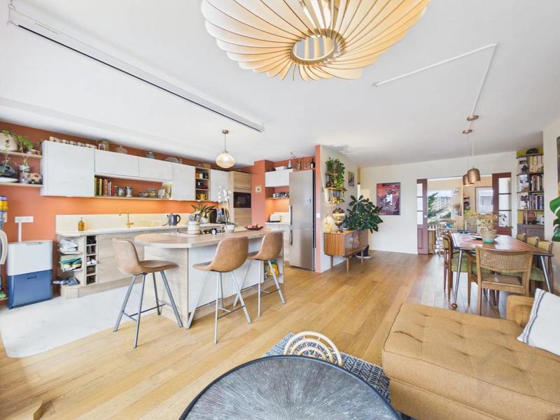 Appartement - 81 m² - 4 pièces