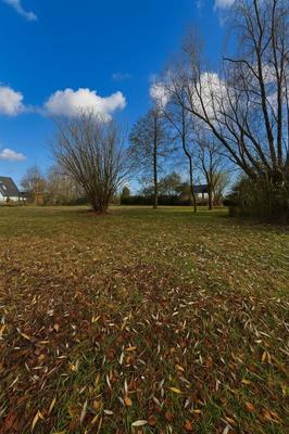 Terrain constructible - 1 421 m²