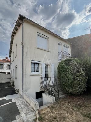 Maison - 195 m² - 7 pièces