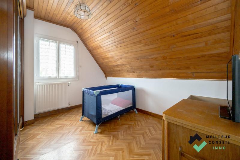 Maison traditionnelle - 109 m² - 5 pièces