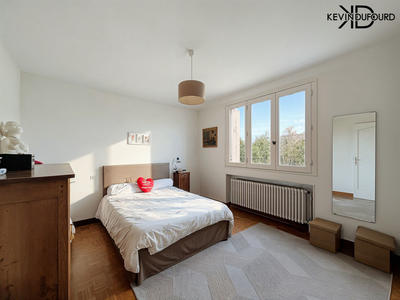 Maison - 150 m² - 8 pièces