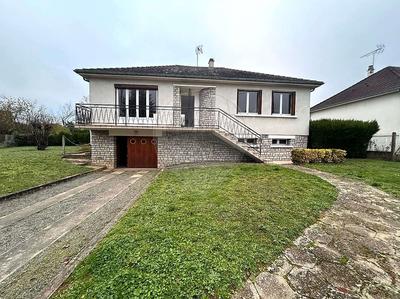 Maison - 93 m² - 4 pièces