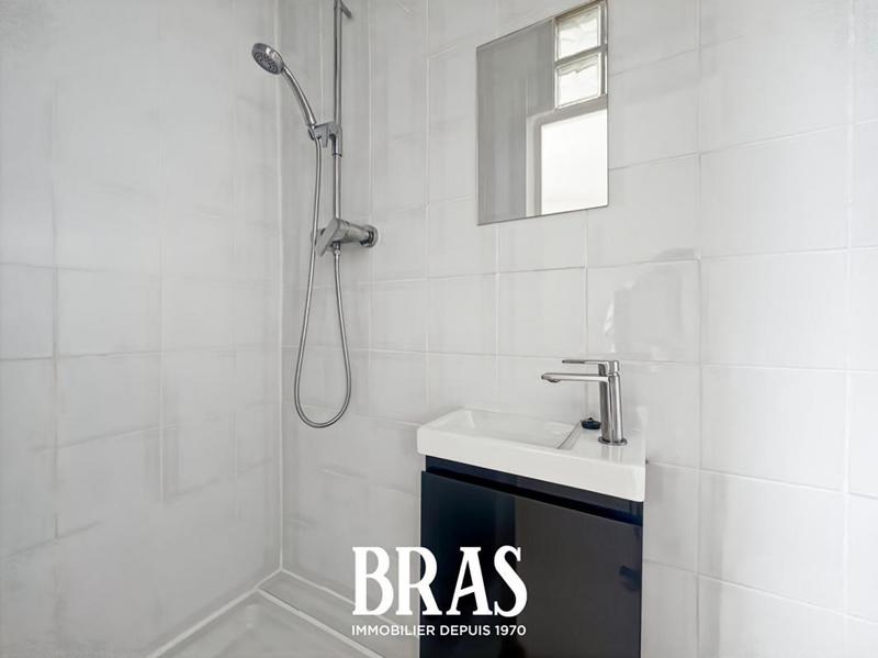 Studio - 14 m² - 1 pièce