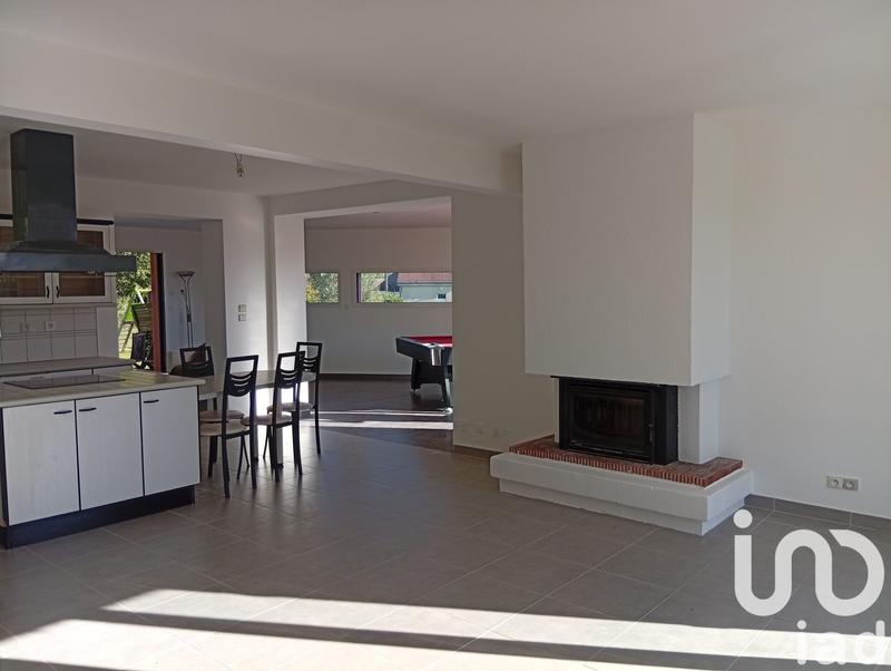 Maison - 180 m² - 7 pièces