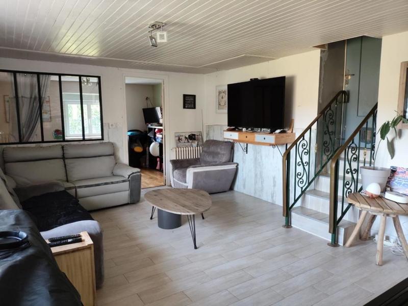 Maison - 135 m² - 6 pièces