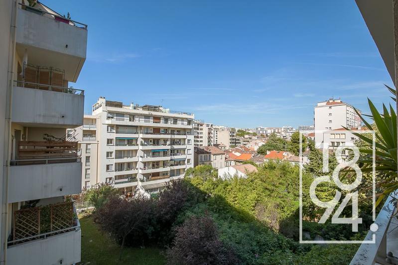 Studio - 26 m² - 1 pièce