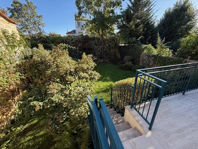 Maison - 160 m² - 7 pièces