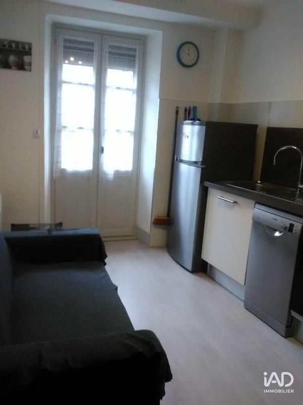 Maison - 335 m² - 5 pièces