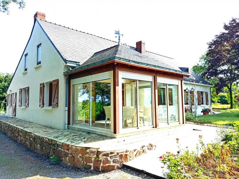 Propriété - 188 m² - 9 pièces