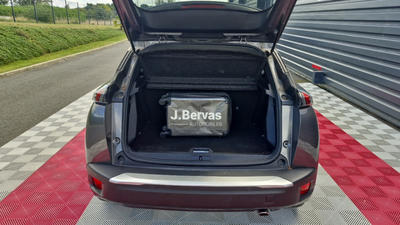 Peugeot 2008 Bluehdi 130 Ss Eat8 Allure