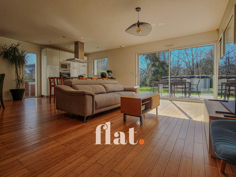 Maison - 150 m² - 5 pièces