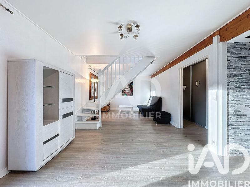 Maison - 153 m² - 7 pièces