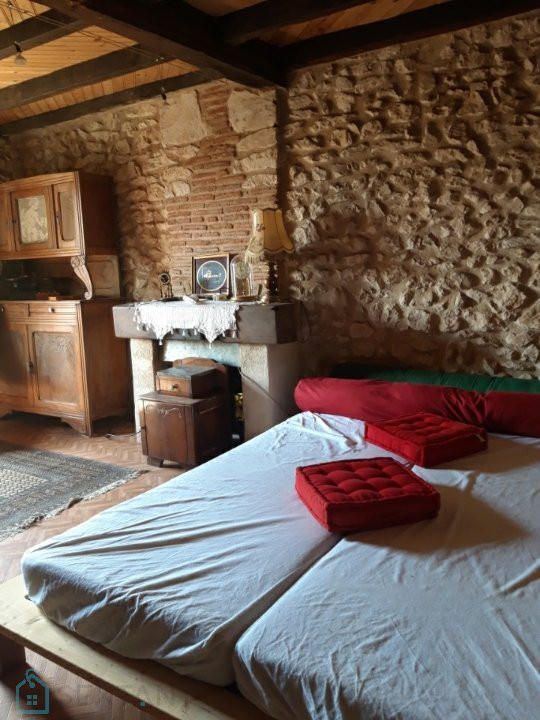 Maison - 300 m² - 7 pièces