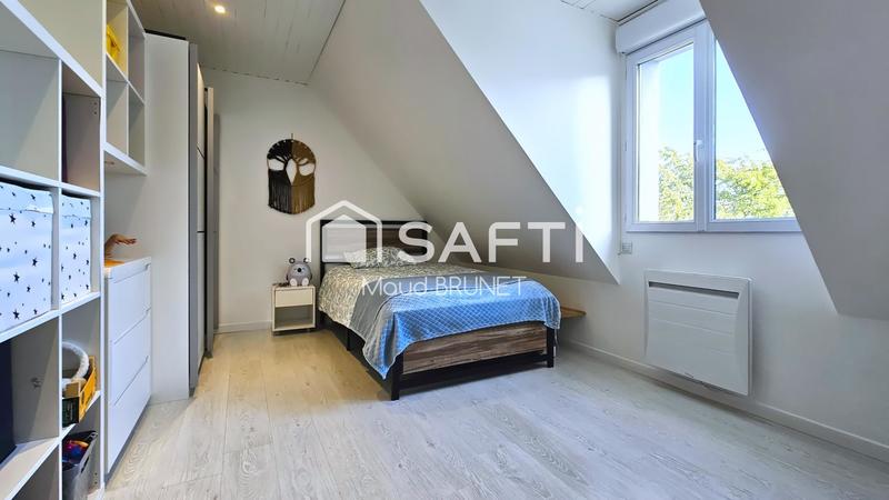 Maison - 265 m² - 8 pièces