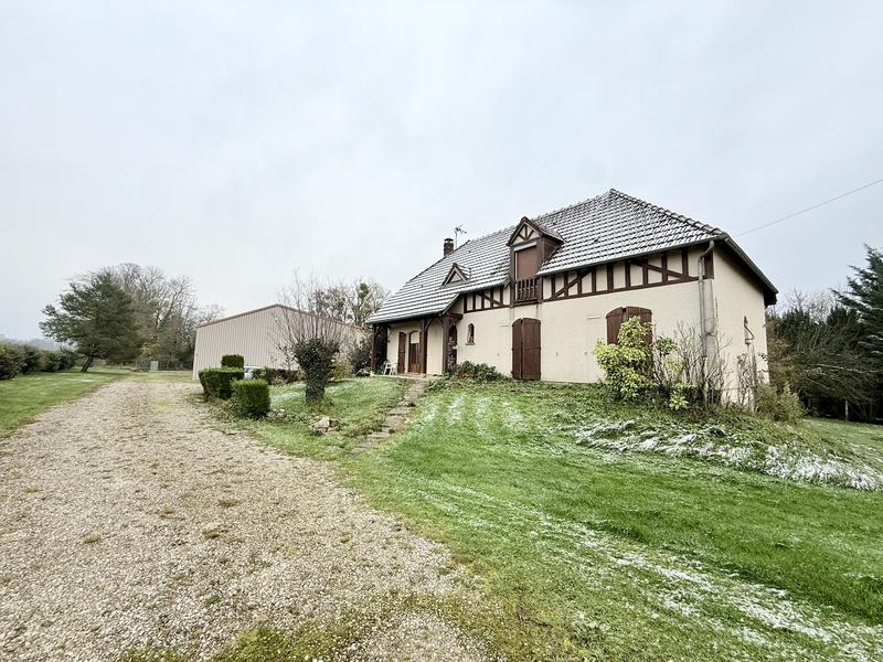 Maison - 152 m² - 7 pièces
