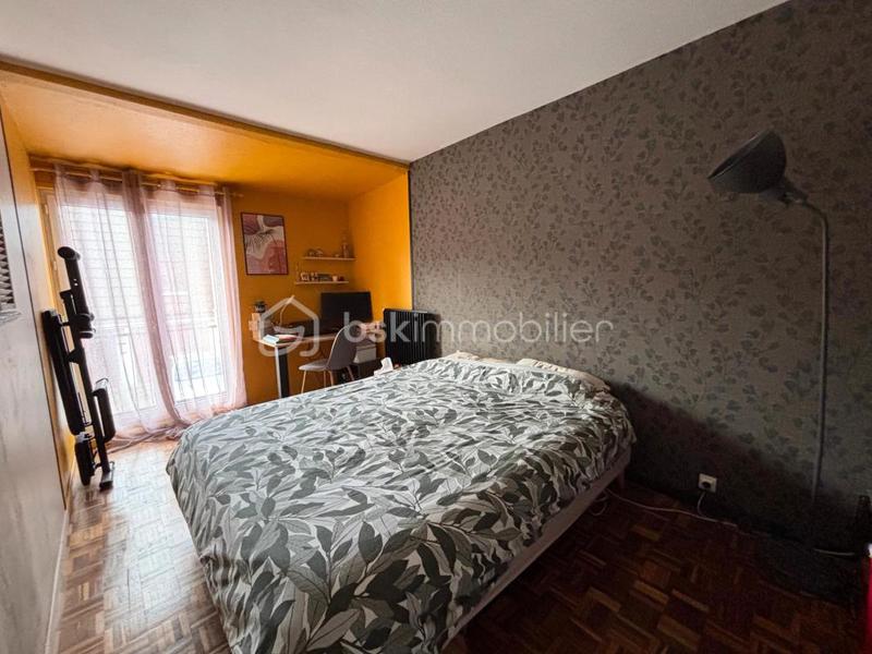 Maison traditionnelle - 84 m² - 4 pièces