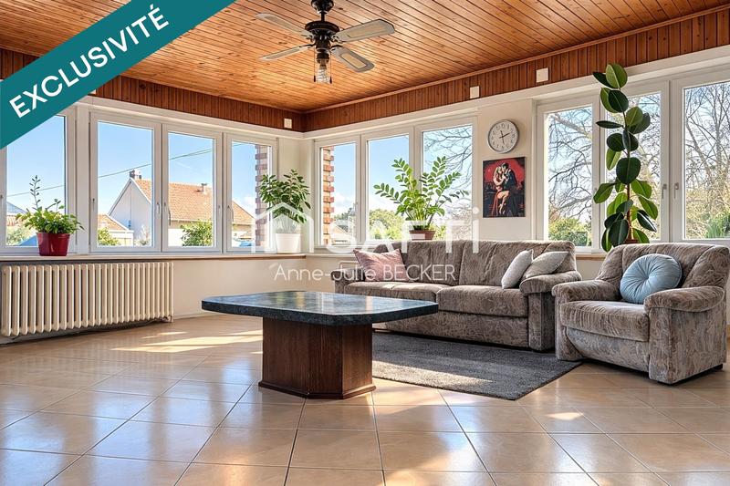 Maison - 284 m² - 9 pièces