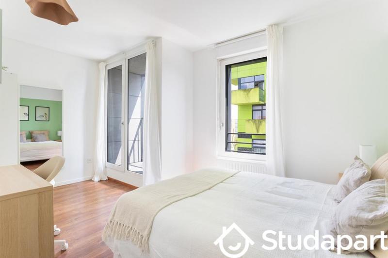 Chambre - 9 m² - 1 pièce